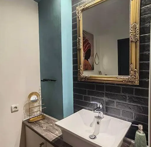 Daire The Cozy Nest In Rhodes Town